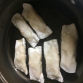 餃子の皮で ポテトとコーンのスティック揚げ レシピ 作り方 By Jewel1027 楽天レシピ 餃子の皮で ポテトとコーンのスティック揚げ レシピ 作り方 By Jewel1027 楽天レシピ